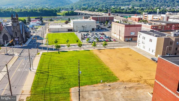 $750,000 | 33 East 3rd Street, Williamsport, PA 17701