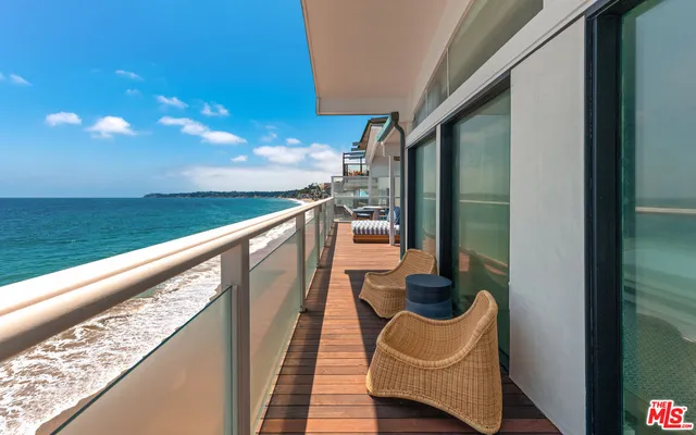 $10,995,000 | 27044 Malibu Cove Colony Drive, Malibu, CA 90265