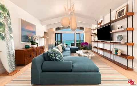 $10,995,000 | 27044 Malibu Cove Colony Drive, Malibu, CA 90265