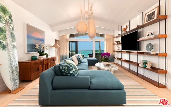 $10,995,000 | 27044 Malibu Cove Colony Drive, Malibu, CA 90265