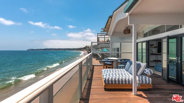 $10,995,000 | 27044 Malibu Cove Colony Drive, Malibu, CA 90265