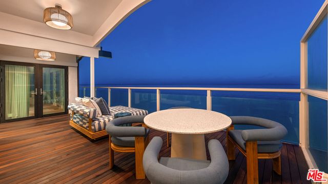 $10,995,000 | 27044 Malibu Cove Colony Drive, Malibu, CA 90265