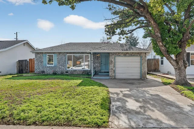 $260,000 | 2640 Atlas Avenue, Sacramento, CA 95820
