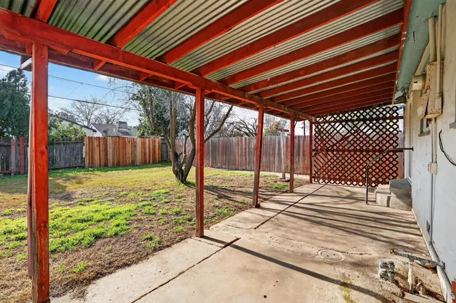 $260,000 | 2640 Atlas Avenue, Sacramento, CA 95820