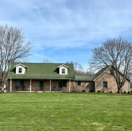 $585,000 | 18555 Days Way Lane, Aurora, IN 47001