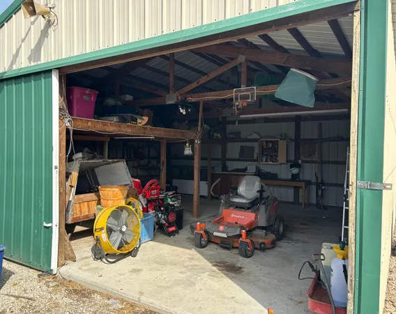 $570,000 | 18555 Days Way Lane, Aurora, IN 47001