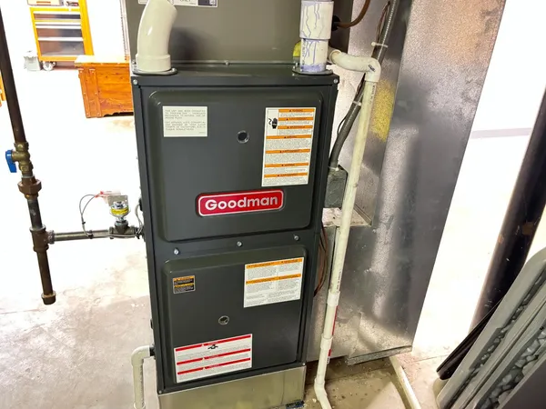 $570,000 | 18555 Days Way Lane, Aurora, IN 47001