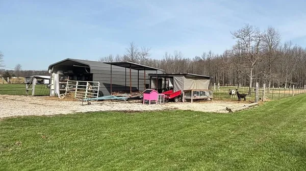 $570,000 | 18555 Days Way Lane, Aurora, IN 47001