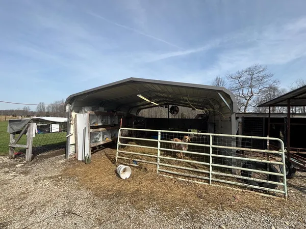 $570,000 | 18555 Days Way Lane, Aurora, IN 47001