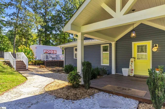 $469,000 | 327 Pine Drive, Piedmont, SC 29673