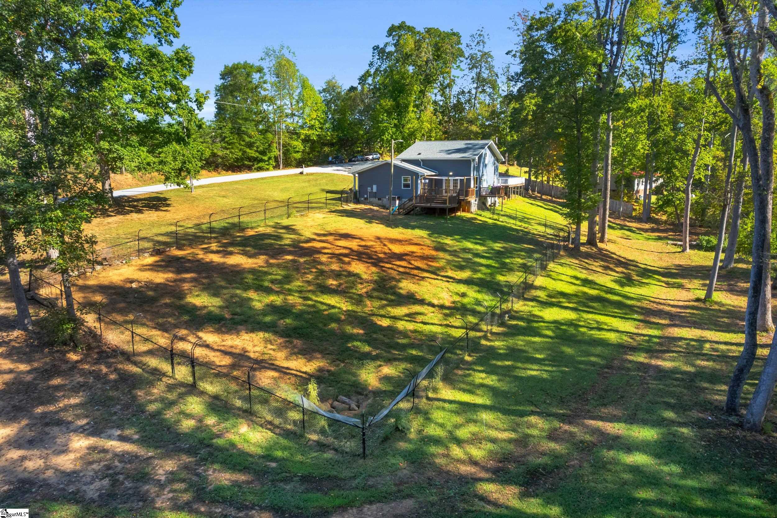 327 Pine Drive Piedmont, SC 29673 - Photo 3 of 44