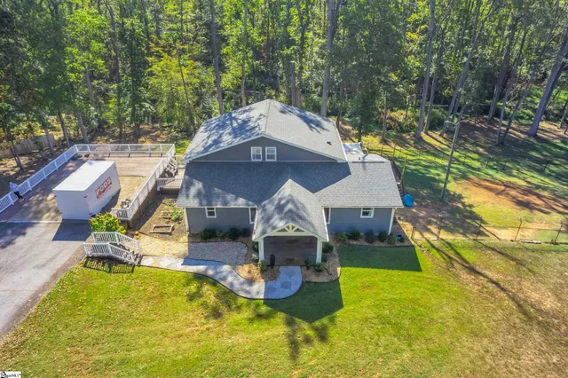 $469,000 | 327 Pine Drive, Piedmont, SC 29673