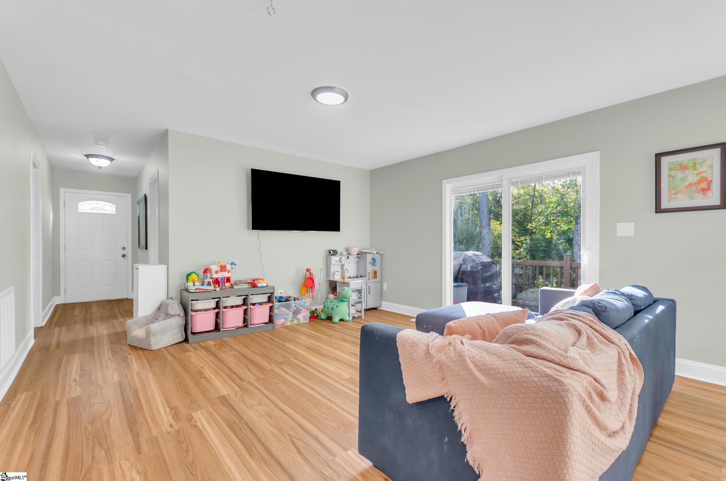 327 Pine Drive Piedmont, SC 29673 - Photo 37 of 44