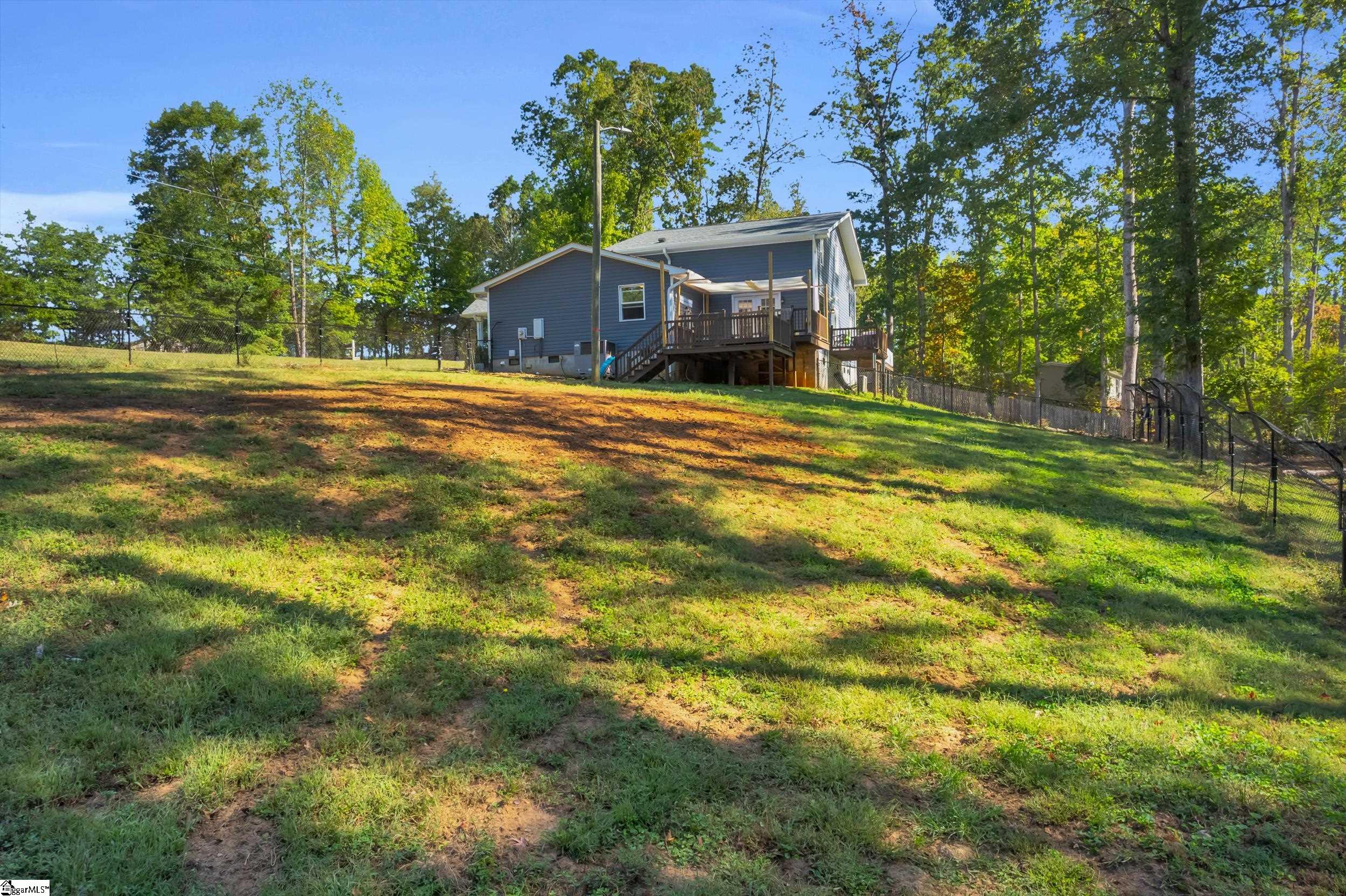 327 Pine Drive Piedmont, SC 29673 - Photo 4 of 44