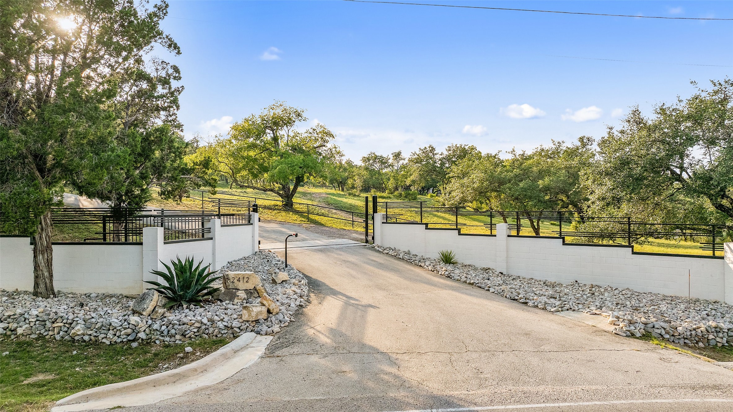 2412 Bee Creek Road Spicewood, TX 78669 - Photo 40 of 40 a view of a terrace with trees