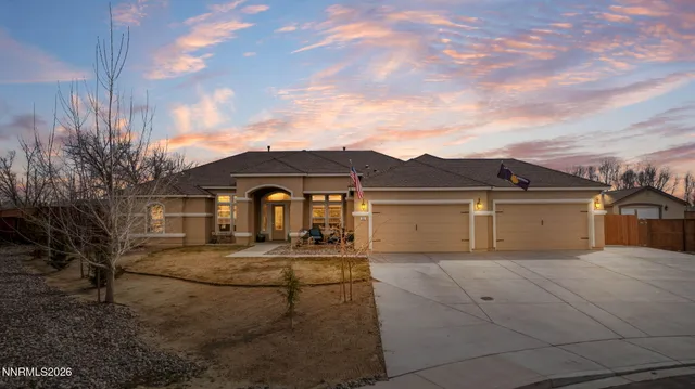 $915,000 | 360 White Hawk Lane, Fernley, NV 89408