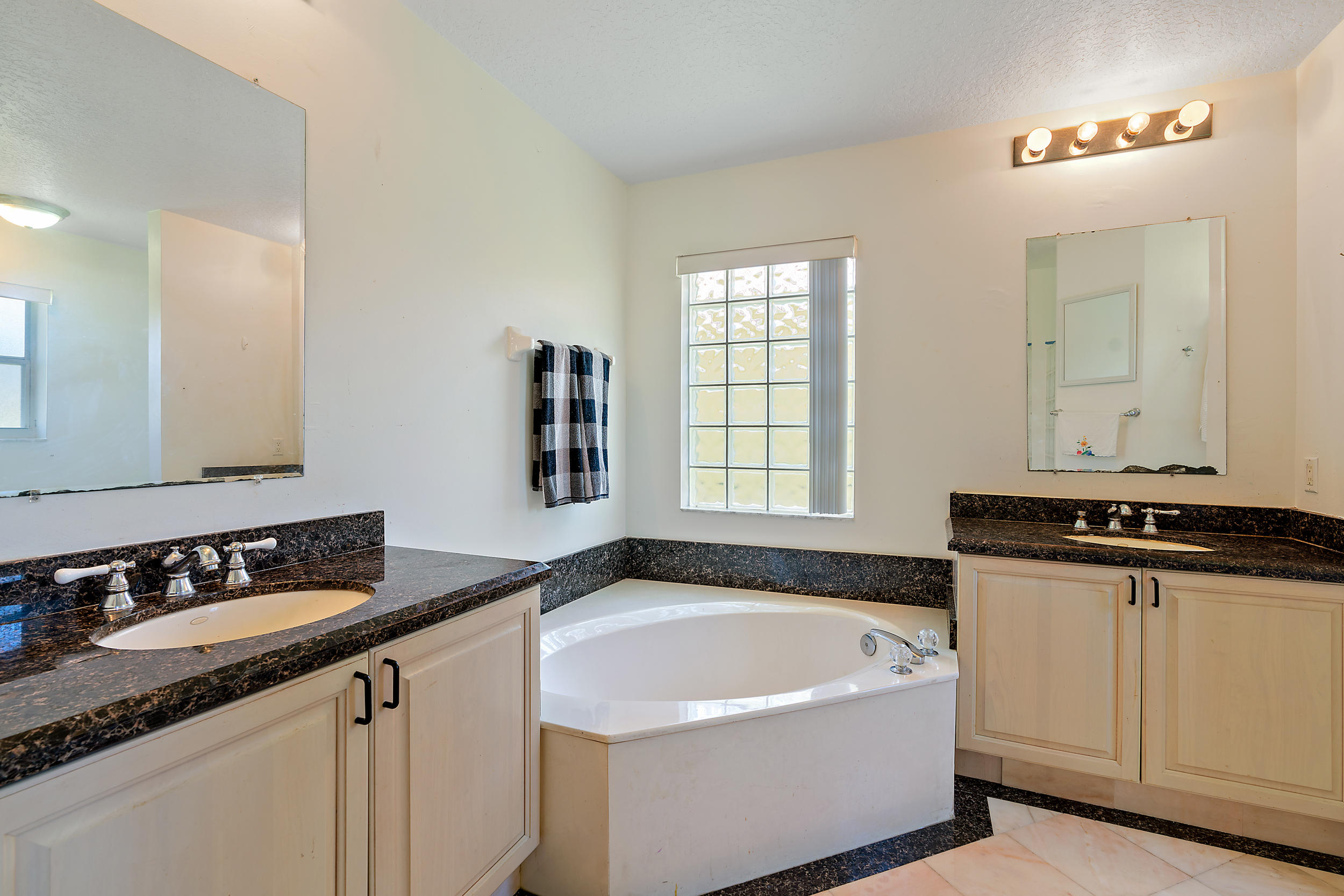 4121 Dakota Drive Riviera Beach, FL 33418 - Photo 11 of 18 Master Bath