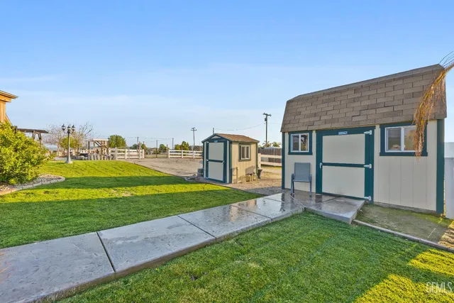 $800,000 | Undisclosed Address, Bakersfield, CA 93308