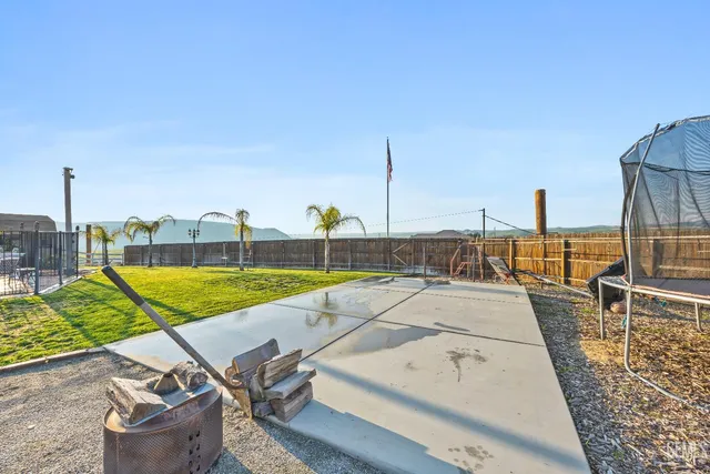 $800,000 | Undisclosed Address, Bakersfield, CA 93308