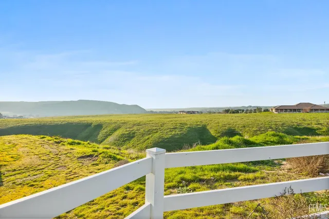 $800,000 | Undisclosed Address, Bakersfield, CA 93308