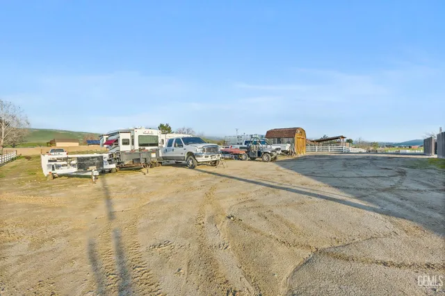 $800,000 | Undisclosed Address, Bakersfield, CA 93308