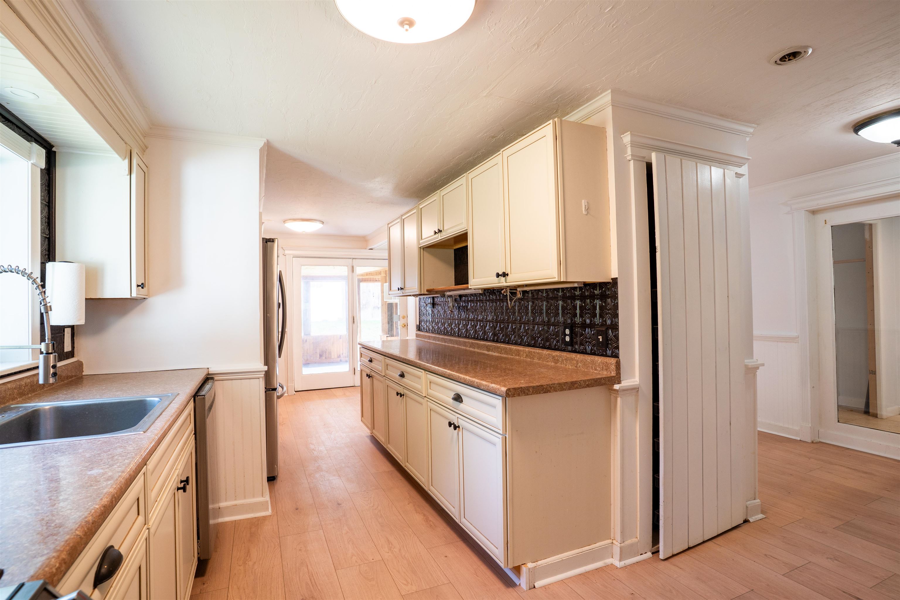 905 New Hampton Road Sanbornton, NH 03269 - Photo 4 of 49
