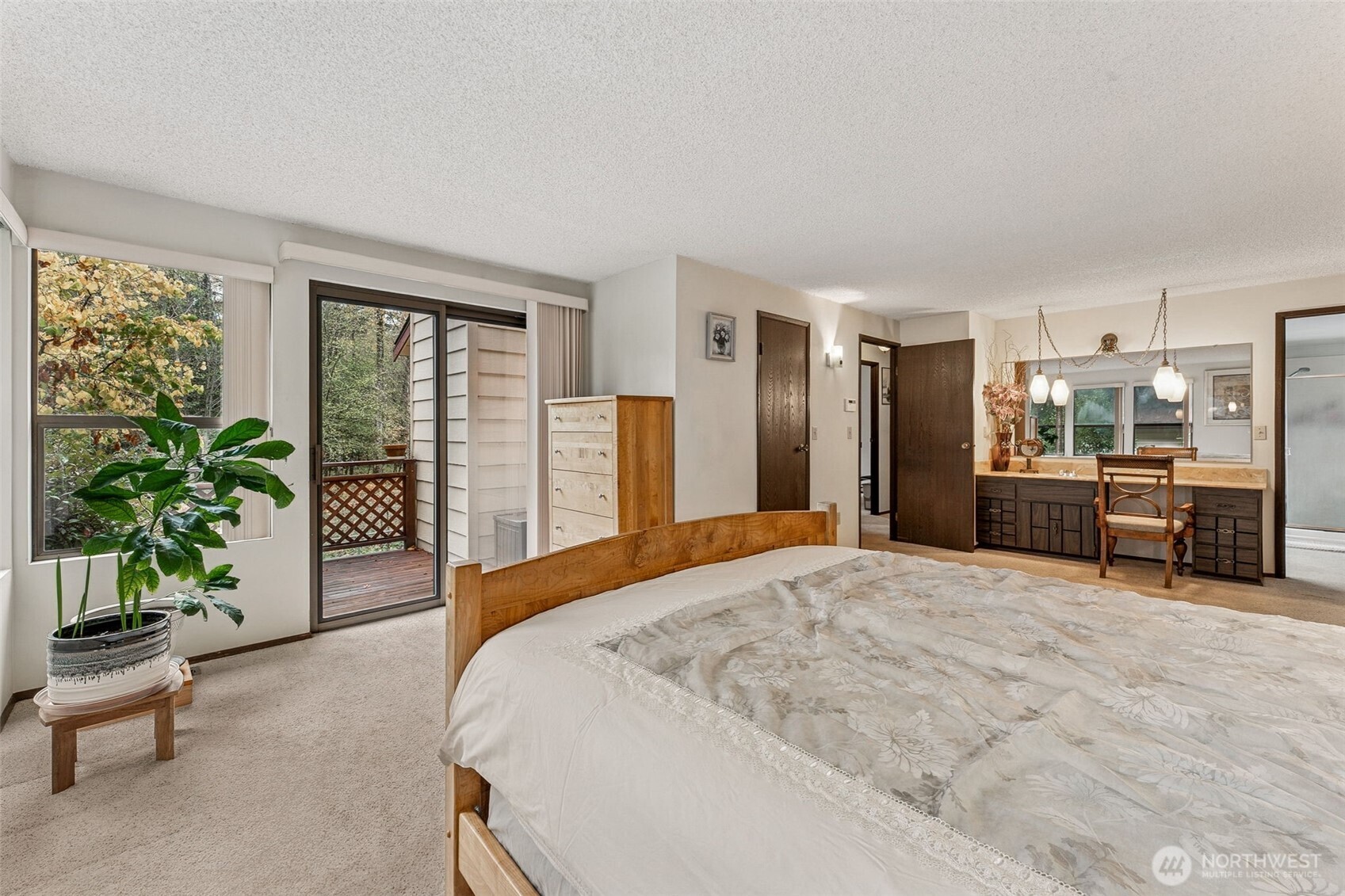 34609 4th Place South Federal Way, WA 98003 - Photo 19 of 38 a large bedroom with a large bed and large windows