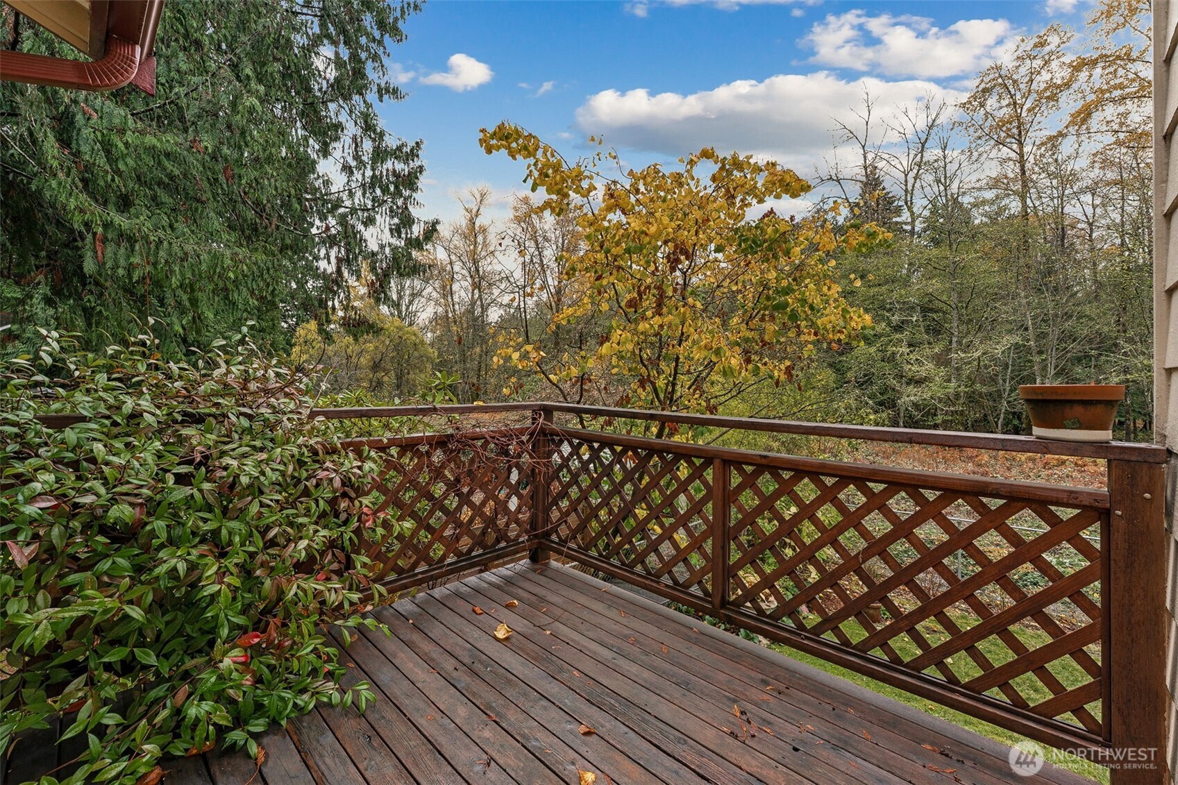 34609 4th Place South Federal Way, WA 98003 - Photo 22 of 38 a view of roof deck with wooden floor and fence