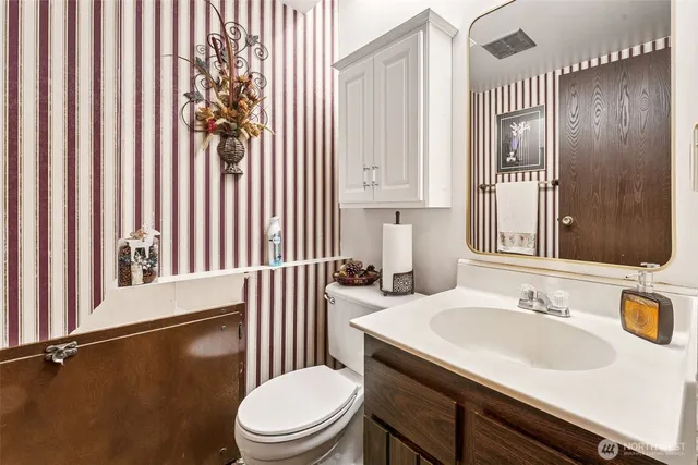 $599,950 | 34609 4th Place South, Federal Way, WA 98003