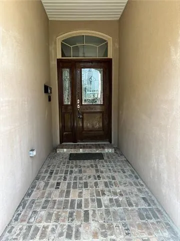 $359,000 | 264 West Robert E Lee Boulevard, New Orleans, LA 70124