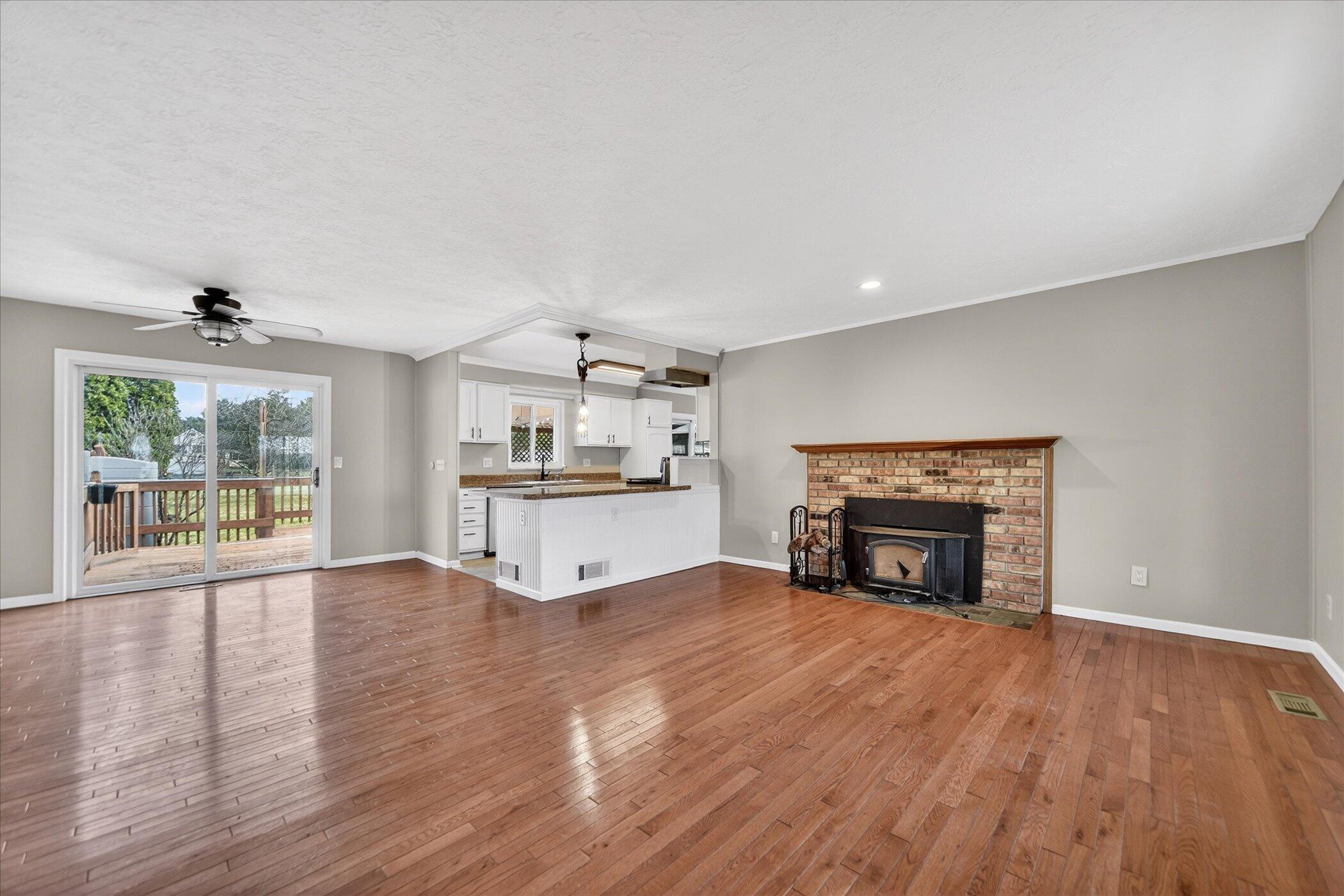 4546 East Berry Road Pleasant Lake, MI 49272 - Photo 8 of 40 08-4546-E-Berry-Rd-WindowStill