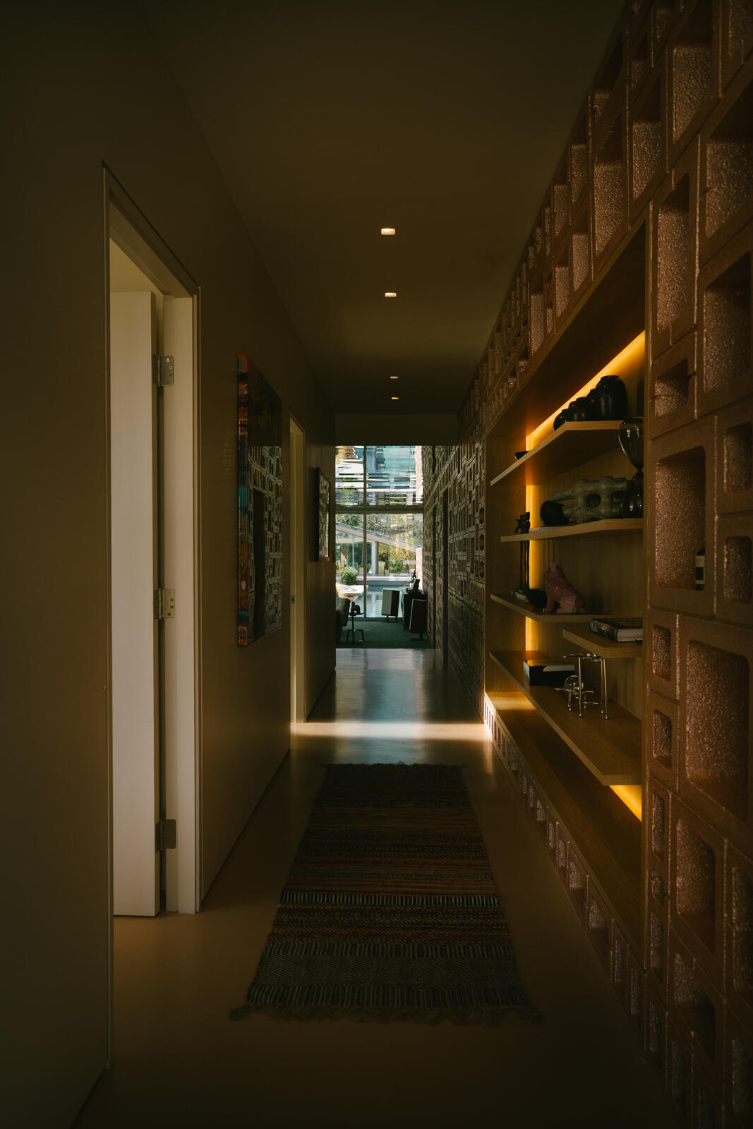 38850 Kelly Lane Rancho Mirage, CA 92270 - Photo 13 of 34 a view of a room with gym equipment
