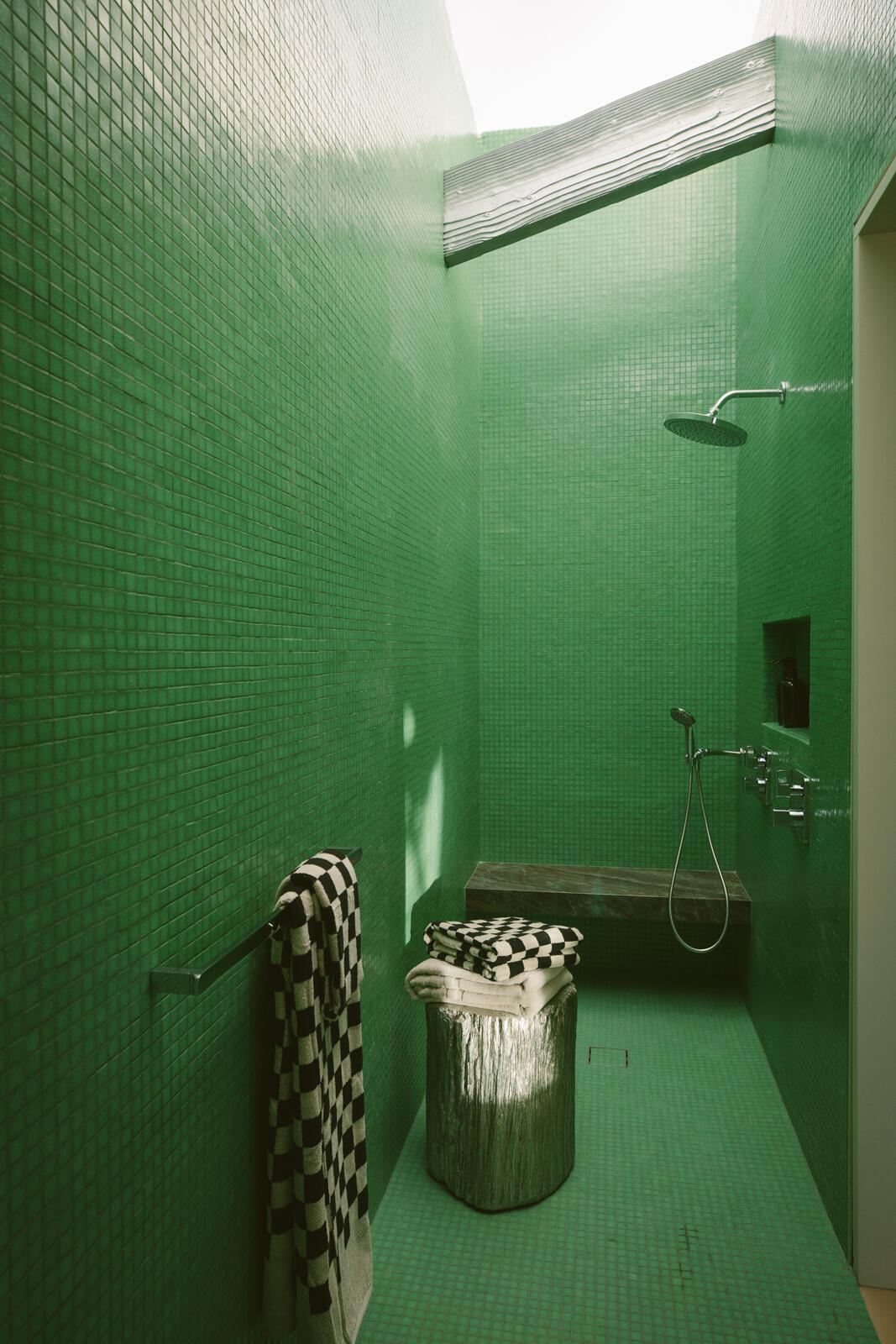 38850 Kelly Lane Rancho Mirage, CA 92270 - Photo 16 of 34 a green field with some trees in the background