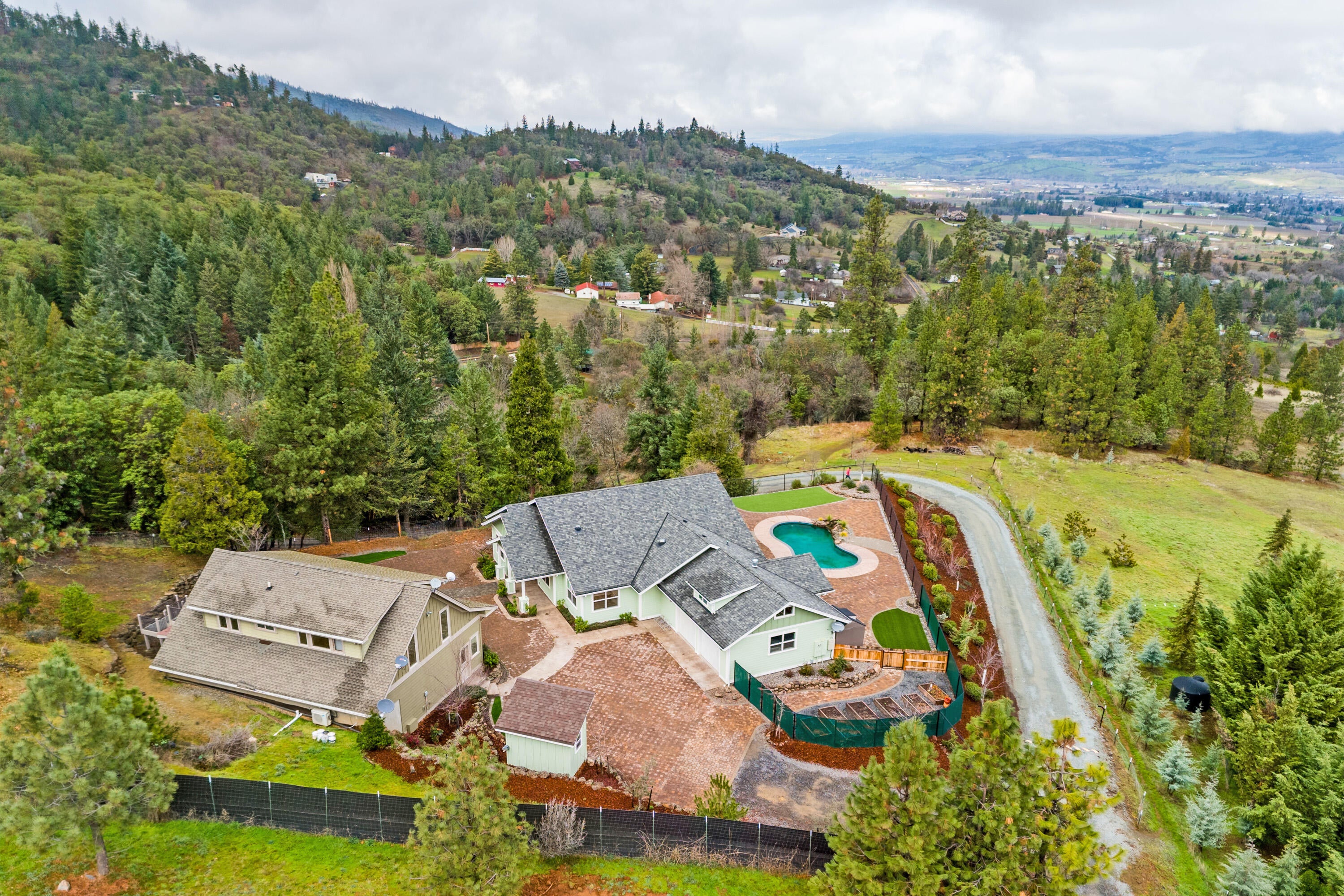 485 Hummingbird Lane Talent, OR 97540 - Photo 49 of 51 ApexHL(20)