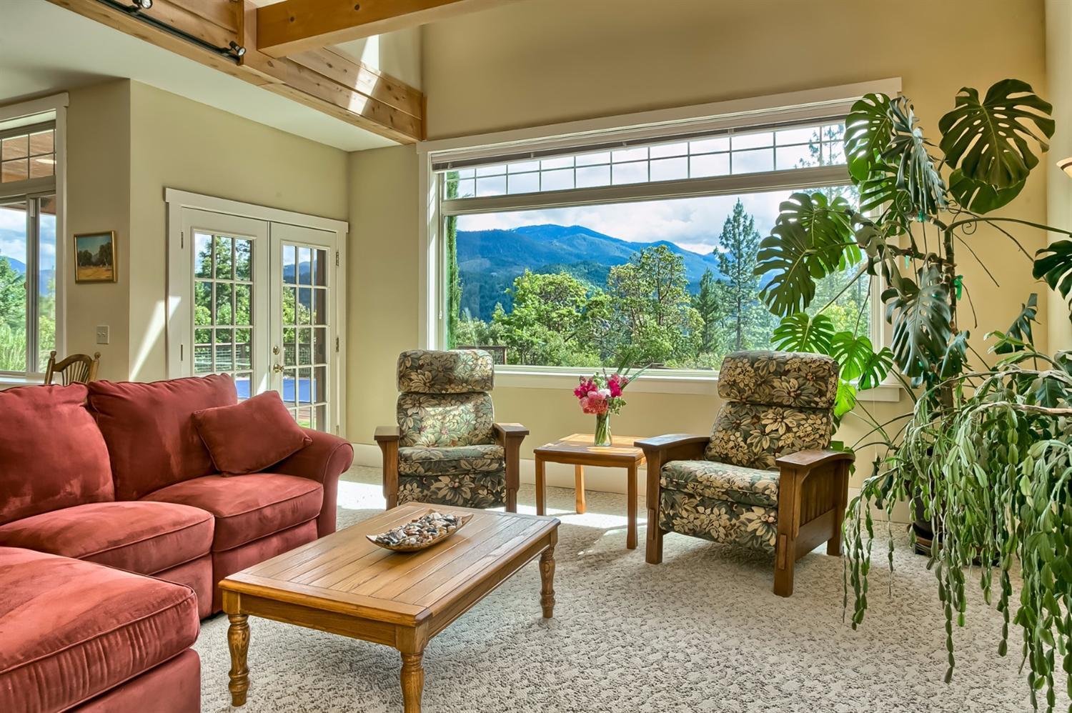 982 Kincaid Road Williams, OR 97544 - Photo 17 of 35 Additional Photo