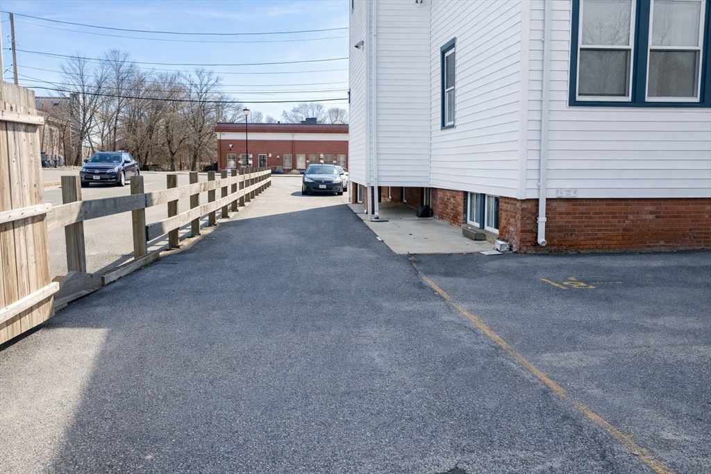 16 Wall Street, Unit 2 Foxboro, MA 02035 - Photo 17 of 21