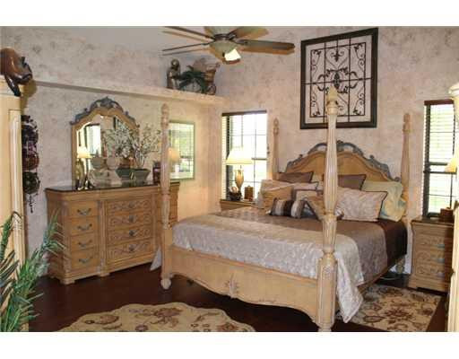 17101 Southwest 59th Street Southwest Ranches, FL 33331 - Photo 11 of 25 Master Bedroom