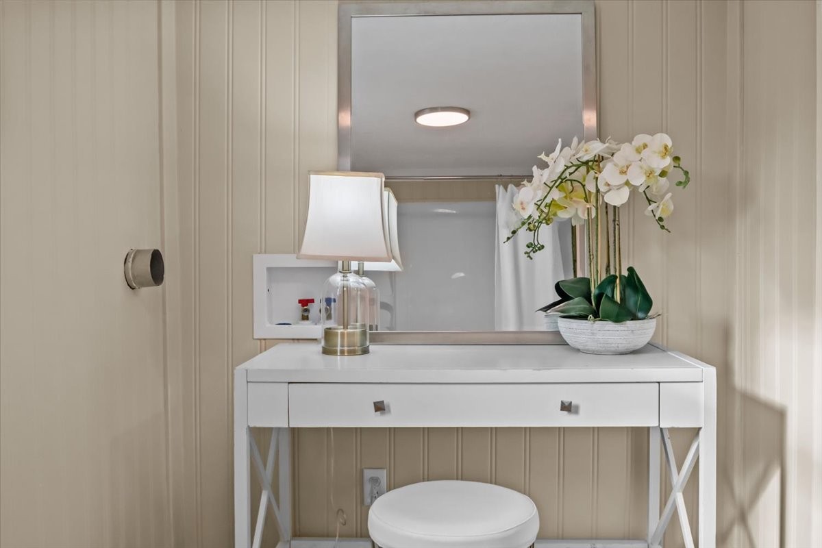 370 Main Street White Bluff, TN 37187 - Photo 17 of 29 a bathroom with a sink a toilet and a mirror