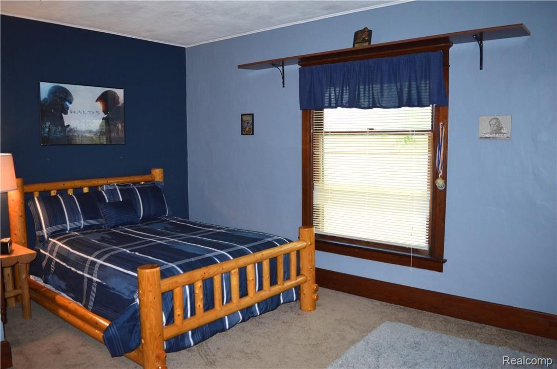10100 South State Road Goodrich, MI 48438 - Photo 26 of 48 Large Bedroom Number 2