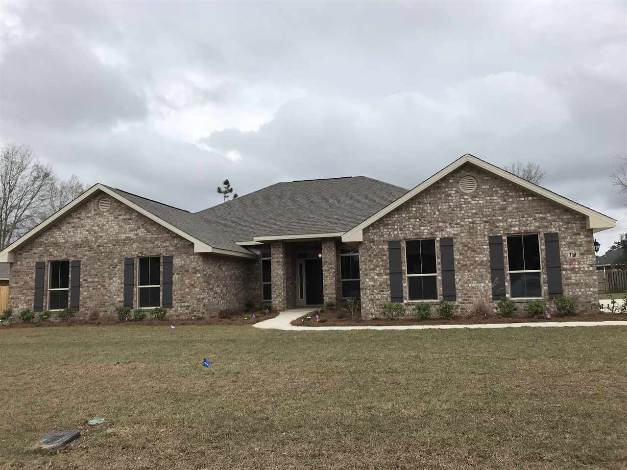 732 Edinburgh Avenue Foley, AL 36535 - Photo 1 of 1