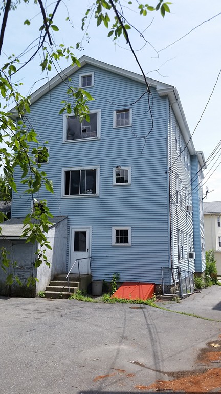21 South Stowell Street Worcester, MA 01604 - Photo 4 of 17