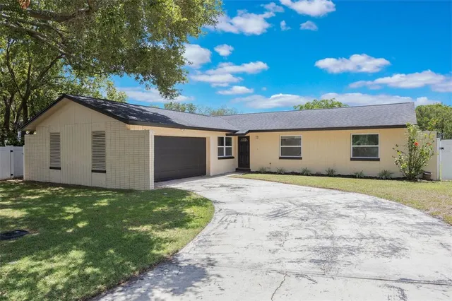 $389,000 | 725 Laurel Way, Casselberry, FL 32707