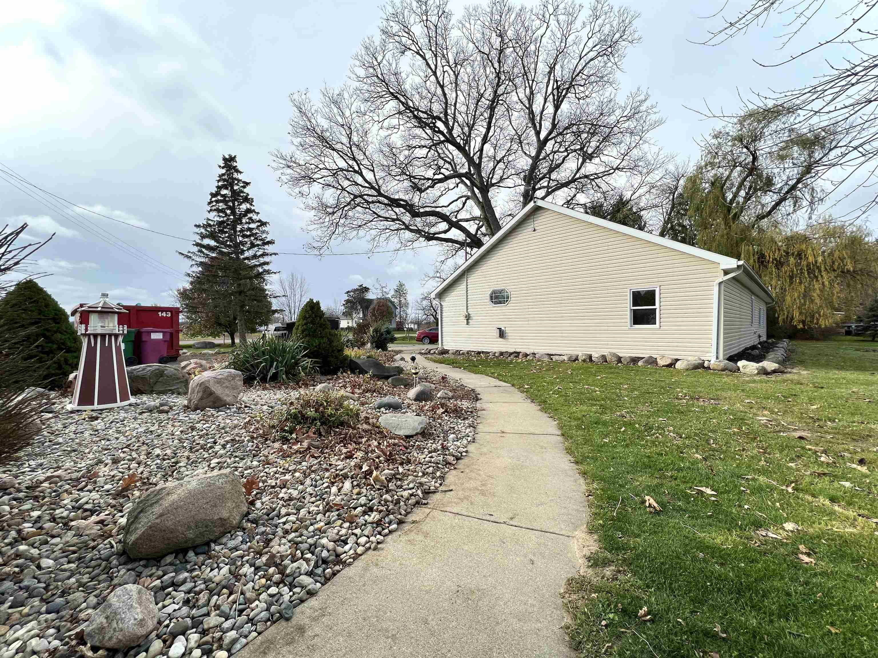 4520 West Hibbard Road Owosso, MI 48867 - Photo 50 of 55 50095792-49.JPG