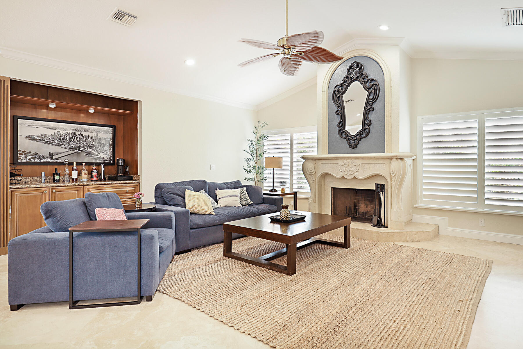 7279 Valencia Drive Boca Raton, FL 33433 - Photo 13 of 50 Family Room w/ WetBar