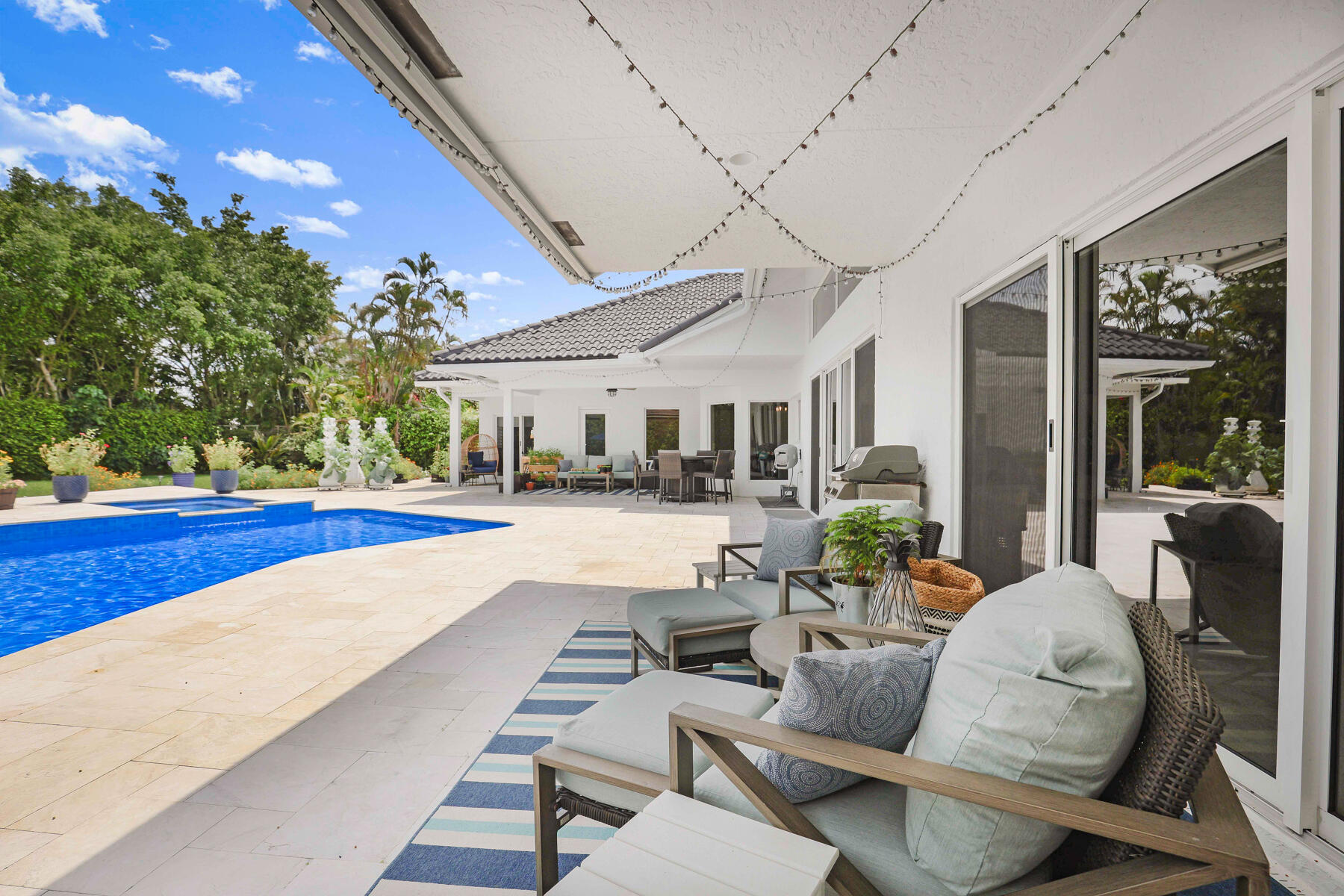 7279 Valencia Drive Boca Raton, FL 33433 - Photo 34 of 50 Relax in the Shade