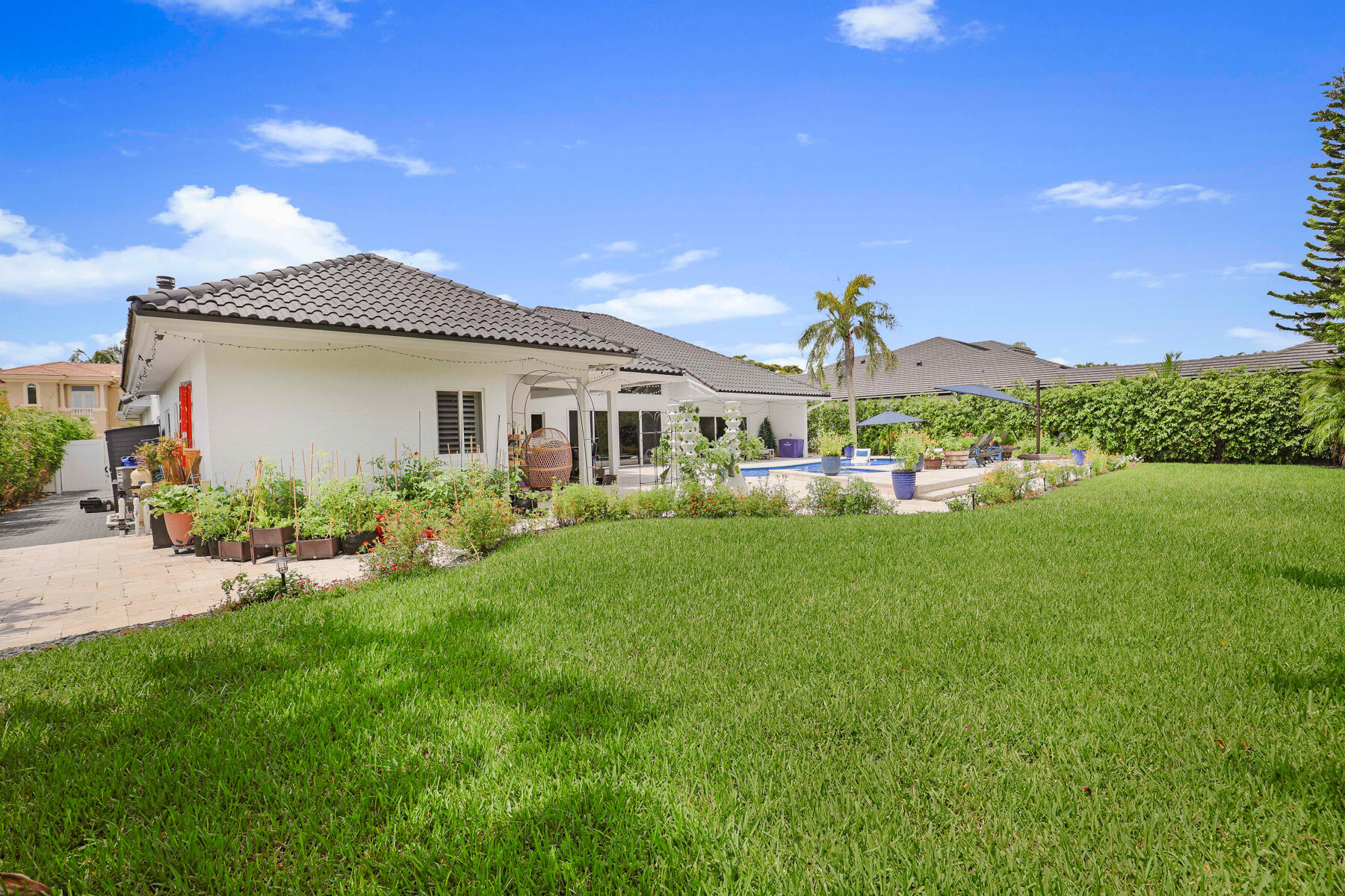 7279 Valencia Drive Boca Raton, FL 33433 - Photo 41 of 50 Room for Family and Pets