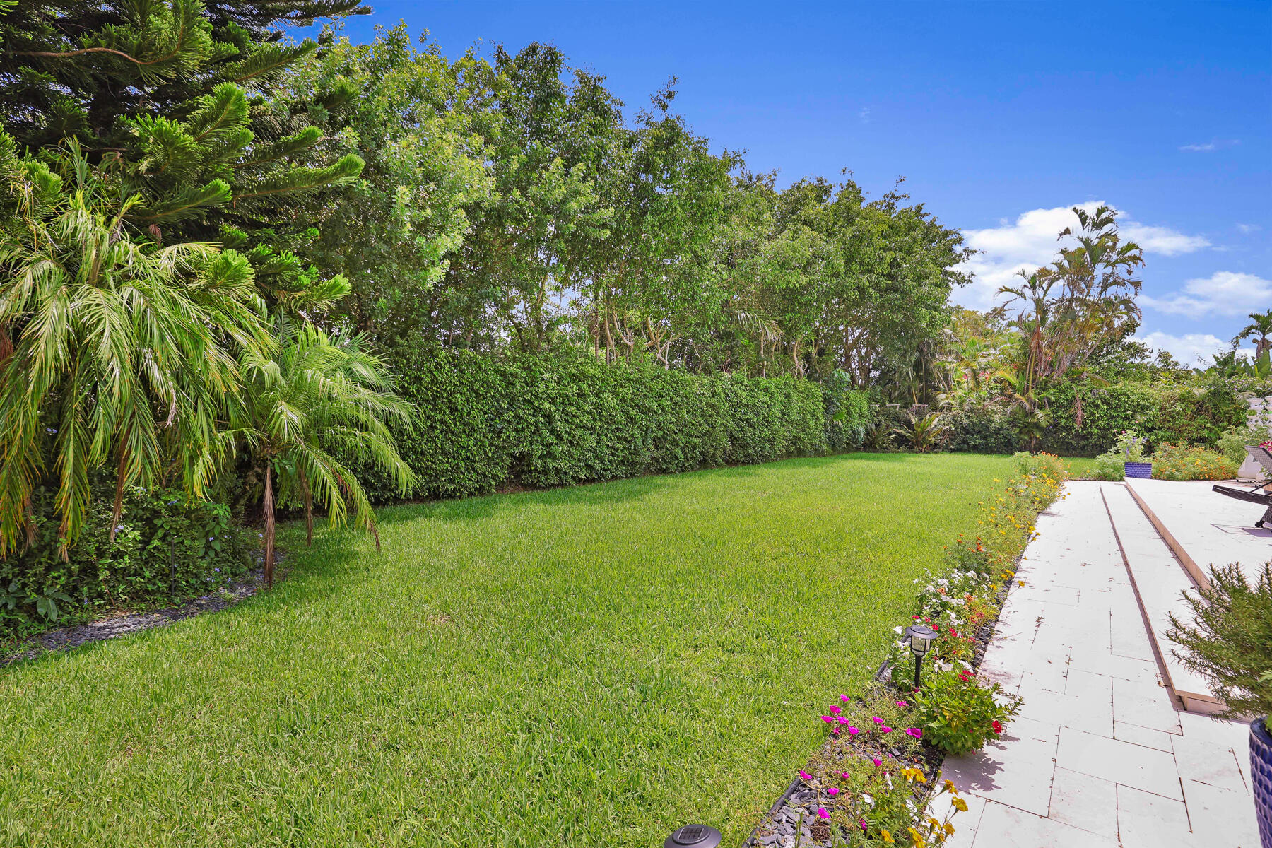 7279 Valencia Drive Boca Raton, FL 33433 - Photo 43 of 50 Lush Greenery