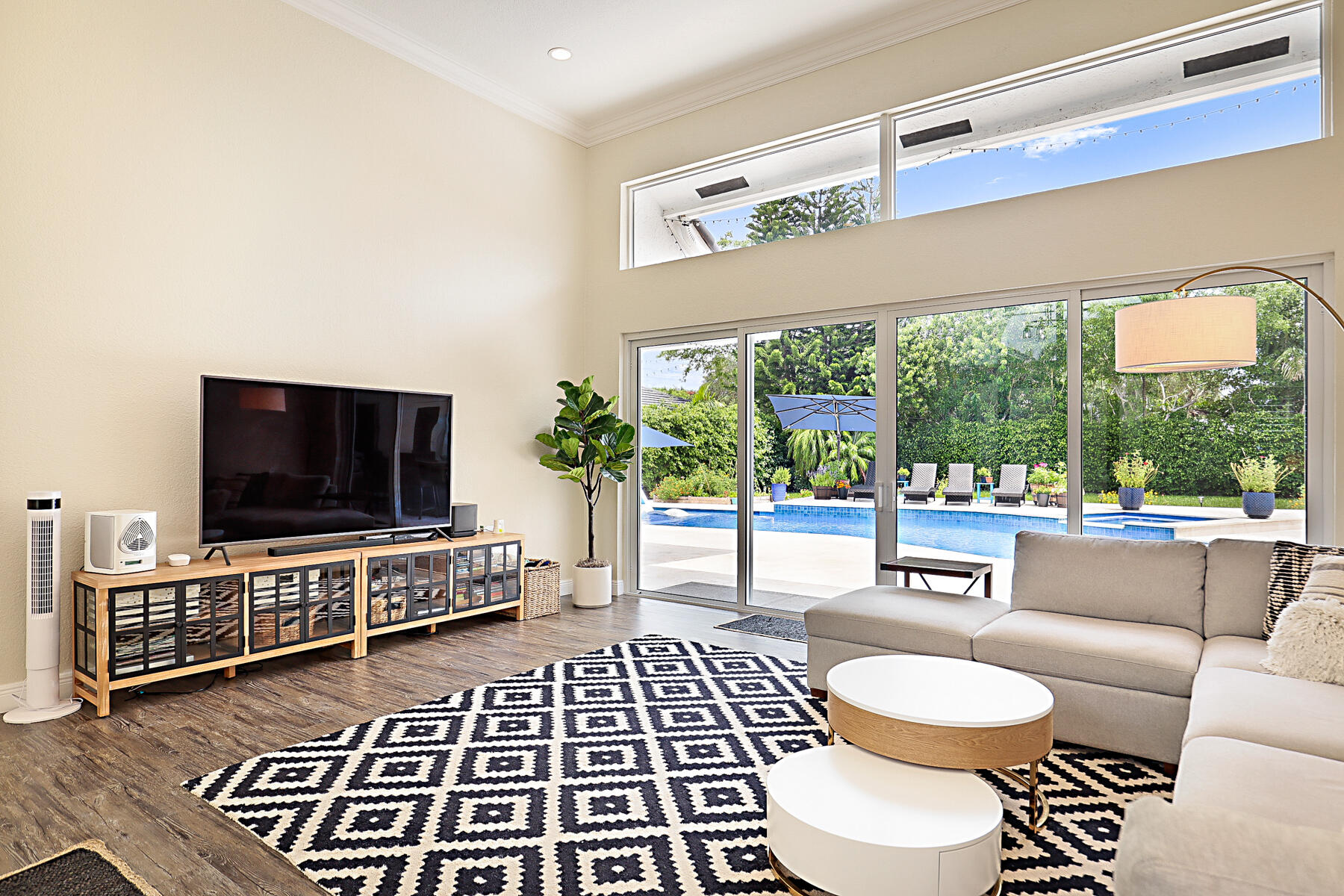 7279 Valencia Drive Boca Raton, FL 33433 - Photo 6 of 50 Living Room with Great View