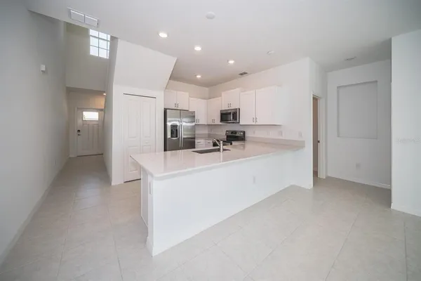 $2,450 | 32134 Powderpuff Mimosa Drive, San Antonio, FL 33576