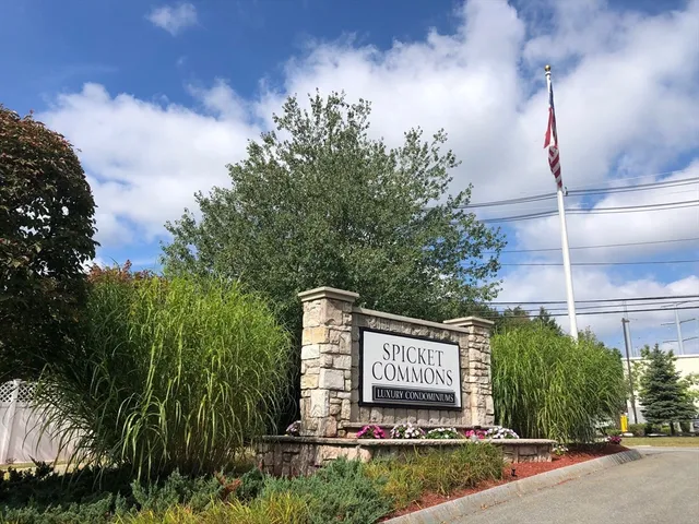 $399,000 | 19 Hampshire Road, Unit 304, Methuen, MA 01844